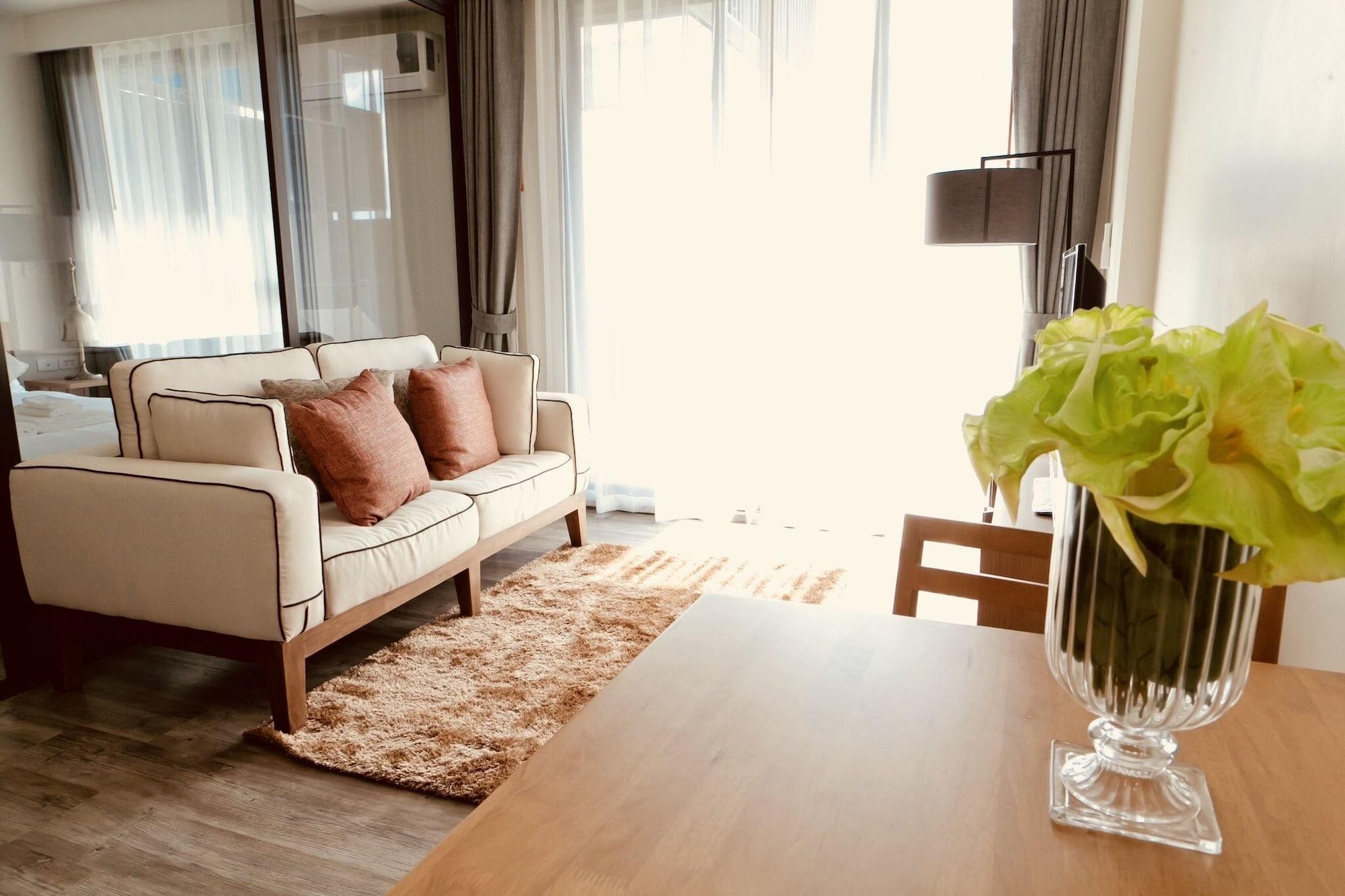 The Deck Condo Patong By Vip Ngoại thất bức ảnh