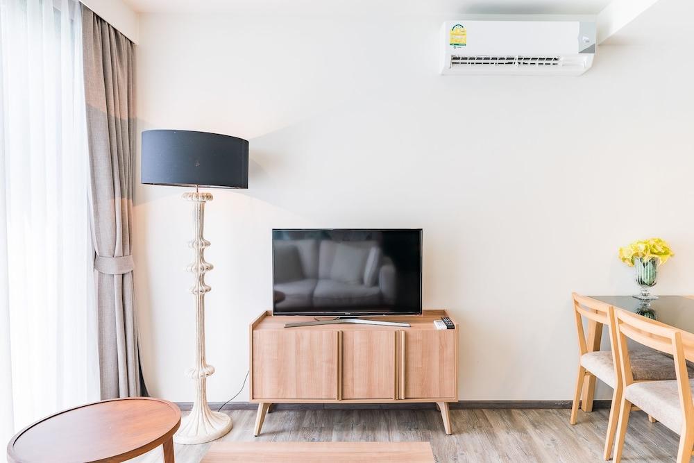 The Deck Condo Patong By Vip Ngoại thất bức ảnh