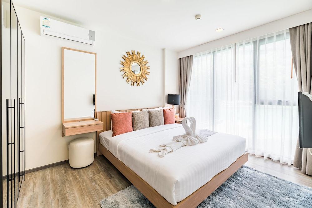The Deck Condo Patong By Vip Ngoại thất bức ảnh