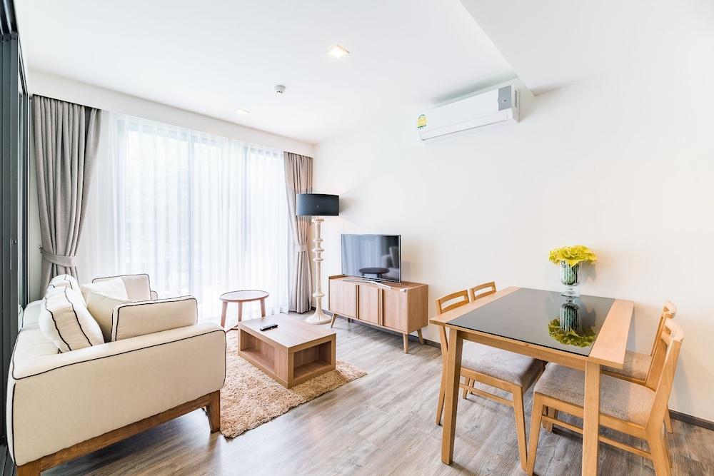 The Deck Condo Patong By Vip Ngoại thất bức ảnh