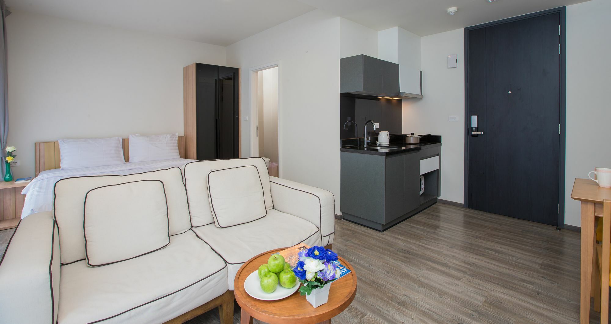 The Deck Condo Patong By Vip Ngoại thất bức ảnh
