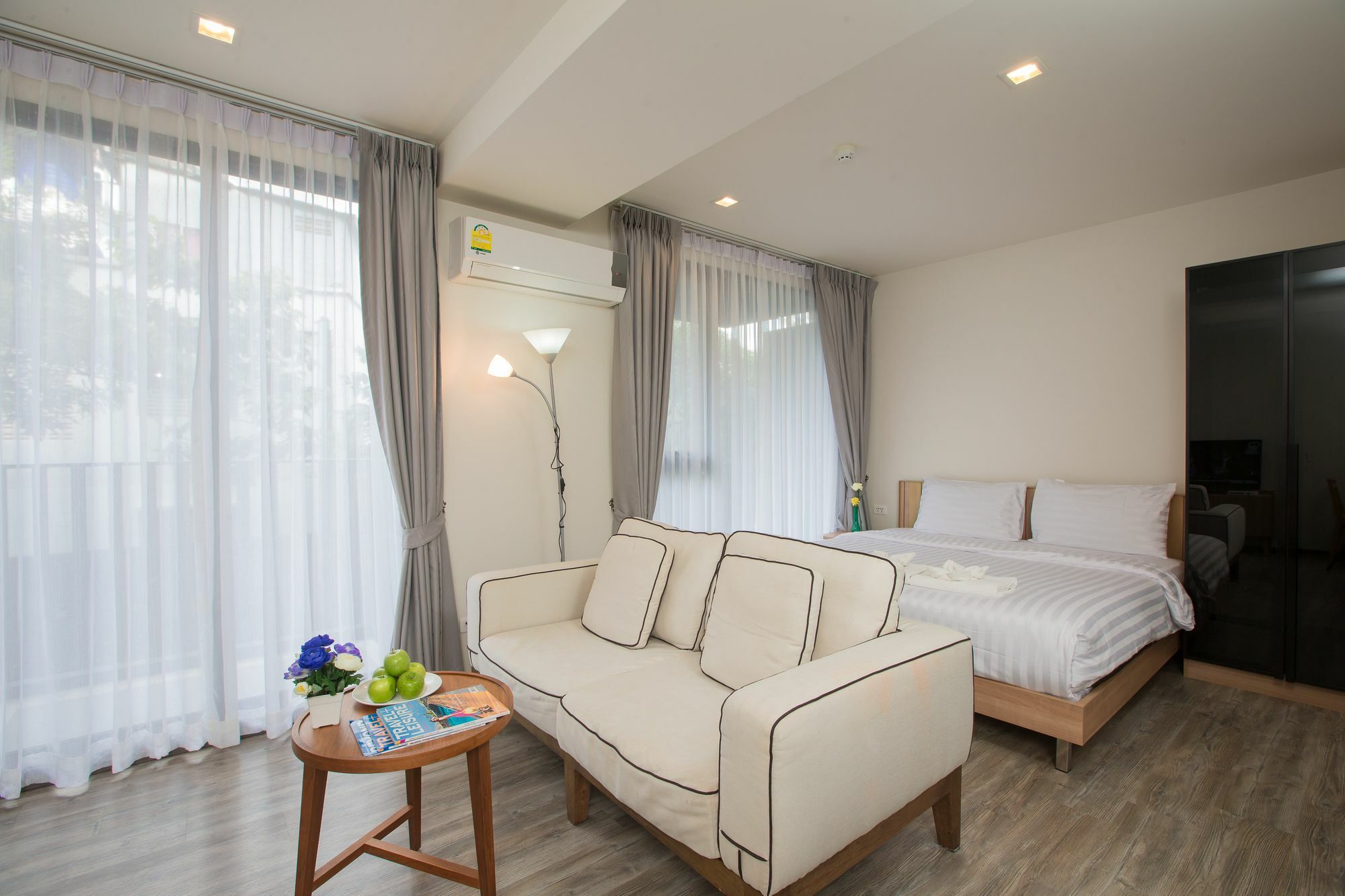 The Deck Condo Patong By Vip Ngoại thất bức ảnh