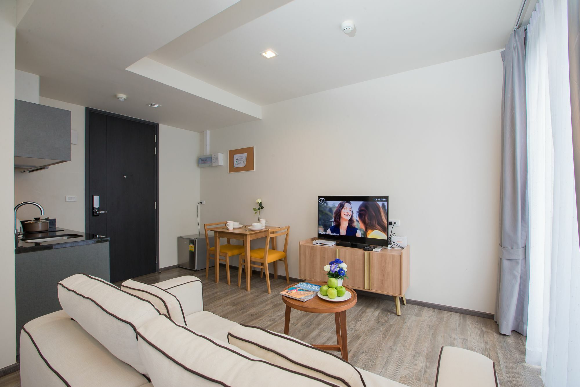 The Deck Condo Patong By Vip Ngoại thất bức ảnh