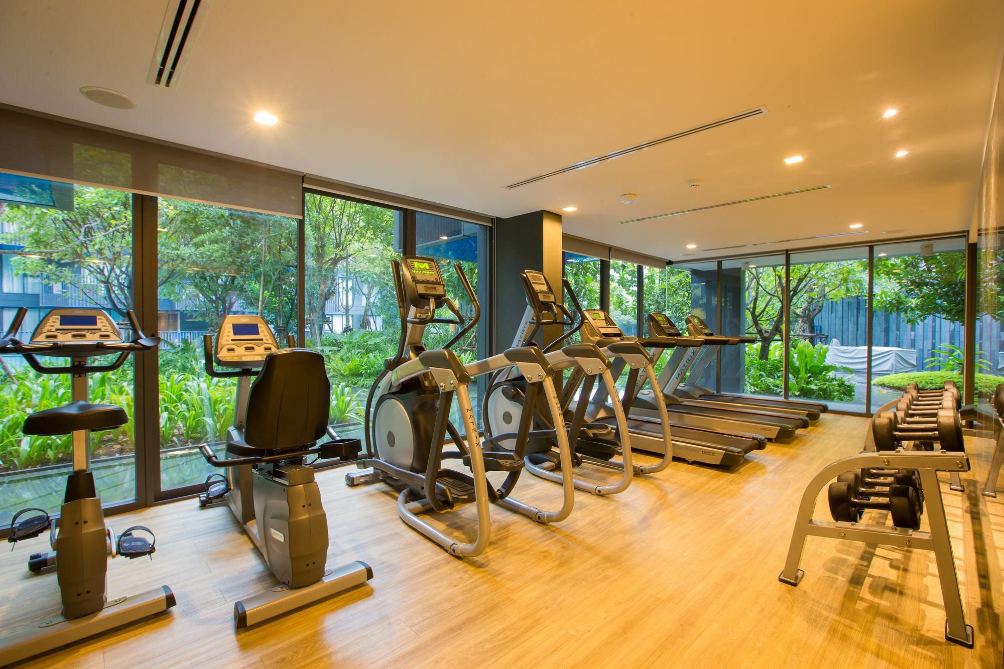 The Deck Condo Patong By Vip Ngoại thất bức ảnh